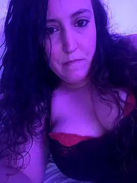 Luna wild69 online show from 4, 4, 2026