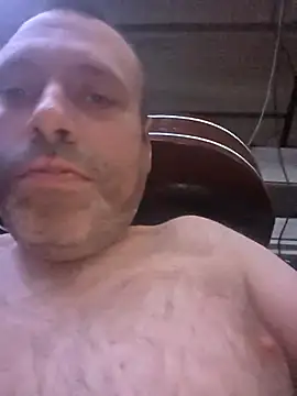 Snapshot of clauMM86 chatting on 6, 4, 2026 clauMM86 online show from 6, 4, 2026