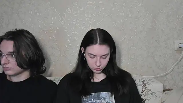 muuur love231 online show from 9, 6, 2026