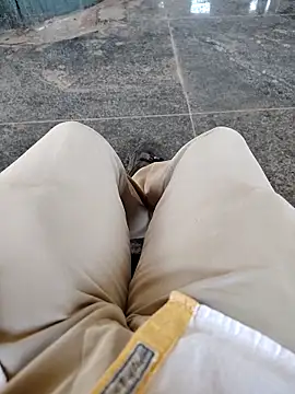 Snapshot of roselover2222 chatting on 1, 4, 2026 roselover2222 online show from 1, 4, 2026