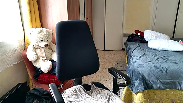 Snapshot of Chrismaturefrench chatting on 19, 4, 2026 Chrismaturefrench online show from 19, 4, 2026