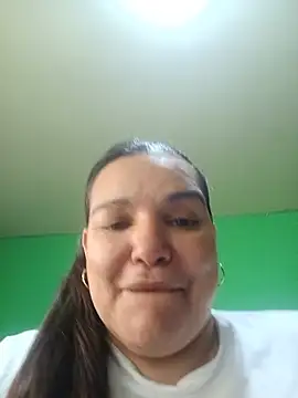 Snapshot of Zuleyka_69 chatting on 14, 5, 2026 Zuleyka 69 online show from 14, 5, 2026