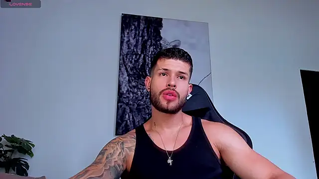 Snapshot of Santos_ramirez1 chatting on 13, 6, 2026 Santos ramirez1 online show from 13, 6, 2026