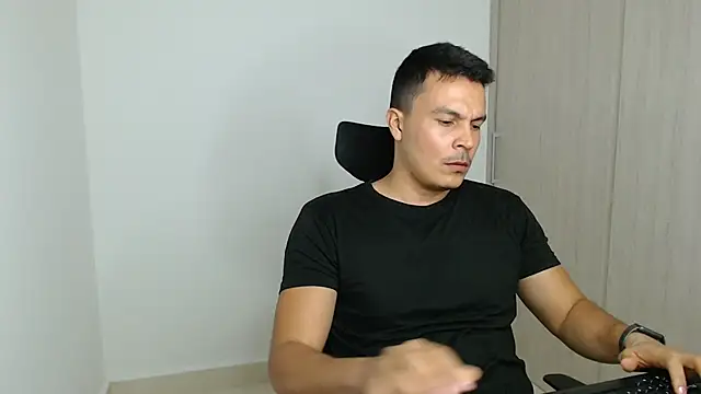 Snapshot of Galindo_33 chatting on 25, 3, 2026 Galindo 33 online show from 25, 3, 2026