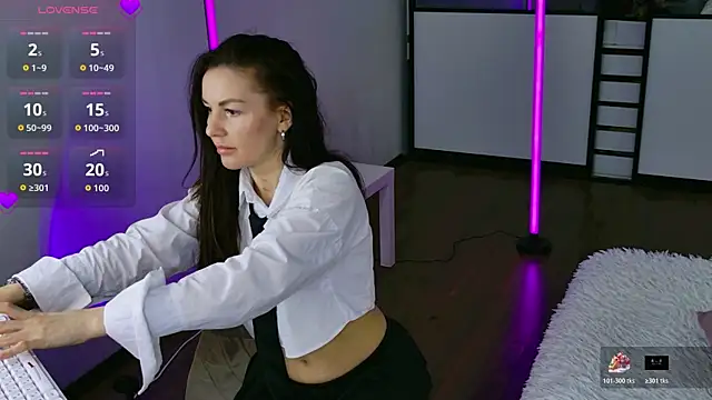 Snapshot of purrAmelinaa chatting on 13, 5, 2026 purrAmelinaa online show from 13, 5, 2026