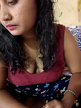 Tridha 2 online show from 11, 4, 2026