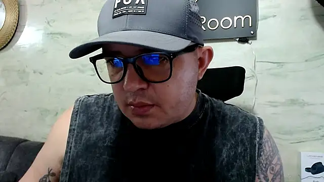maximo daddy online show from 23, 5, 2026