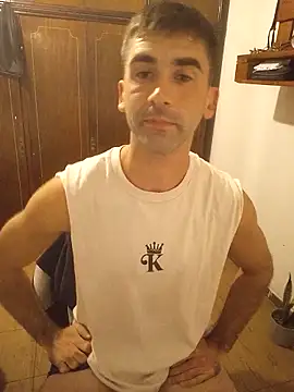 Snapshot of Tomasselo chatting on 14, 4, 2026 Tomasselo online show from 14, 4, 2026