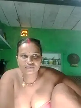 Snapshot of Shivani09900 chatting on 10, 7, 2026 Shivani09900 online show from 10, 7, 2026