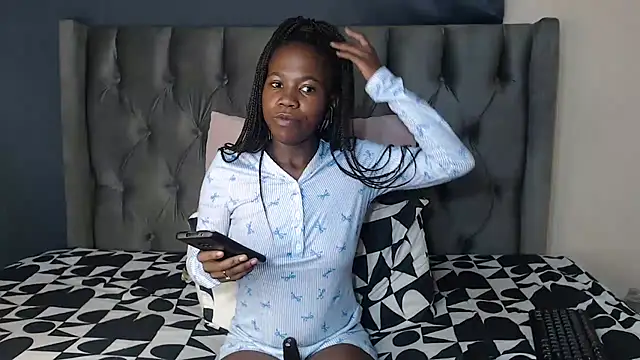 Cybil Hearts online show from 24, 4, 2026
