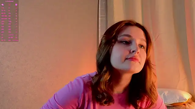 Snapshot of LorriMonz chatting on 26, 5, 2026 LorriMonz online show from 26, 5, 2026