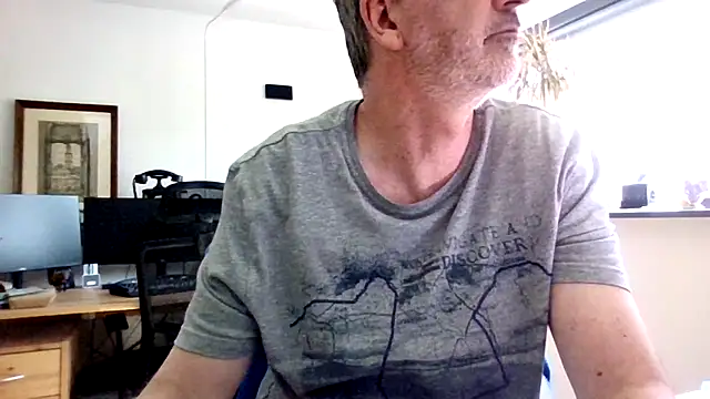 HotLucas66 online show from 9, 4, 2026