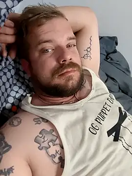 OGpuppetdaddy online show from 25, 3, 2026