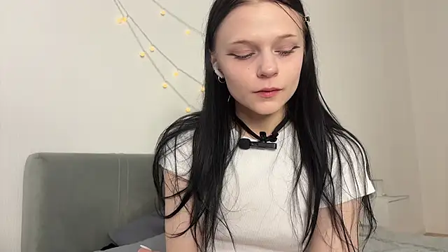 Snapshot of meowchaa chatting on 2, 7, 2026 meowchaa online show from 2, 7, 2026