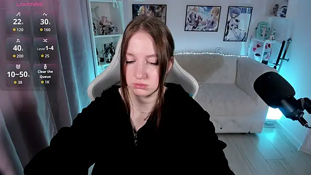 Snapshot of Elisabeth_Binder chatting on 8, 6, 2026 Elisabeth Binder online show from 8, 6, 2026