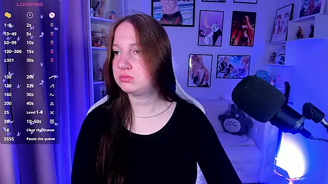 Snapshot of Elisabeth_Binder chatting on 17, 6, 2026 Elisabeth Binder online show from 17, 6, 2026