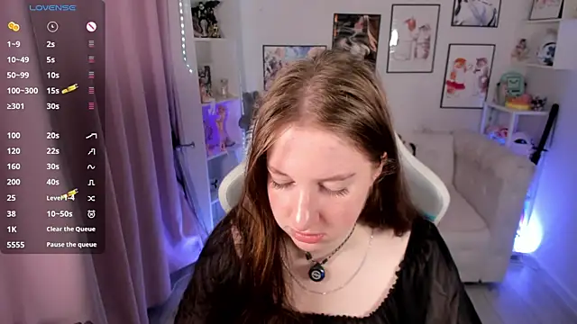 Snapshot of Elisabeth_Binder chatting on 21, 7, 2026 Elisabeth Binder online show from 21, 7, 2026
