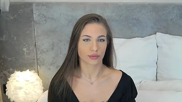 Snapshot of Lana_Drake chatting on 1, 5, 2026 Lana Drake online show from 1, 5, 2026