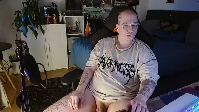 Snapshot of Oderwattboy chatting on 24, 3, 2026 Oderwattboy online show from 24, 3, 2026
