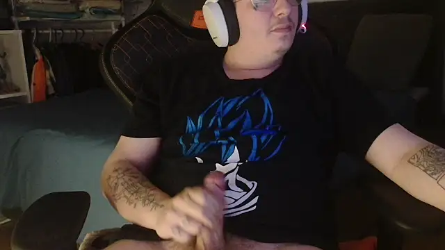 Snapshot of Oderwattboy chatting on 5, 5, 2026 Oderwattboy online show from 5, 5, 2026
