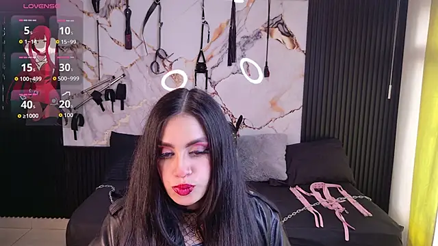 Darkrisnah online show from 13, 4, 2026