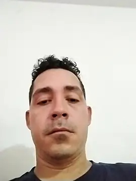 Snapshot of Gabriel_leon33 chatting on 8, 6, 2026 Gabriel leon33 online show from 8, 6, 2026