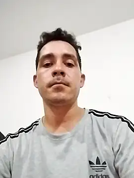 Snapshot of Gabriel_leon33 chatting on 19, 6, 2026 Gabriel leon33 online show from 19, 6, 2026
