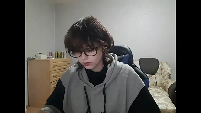 Snapshot of ShaynaLinley chatting on 19, 6, 2026 ShaynaLinley online show from 19, 6, 2026