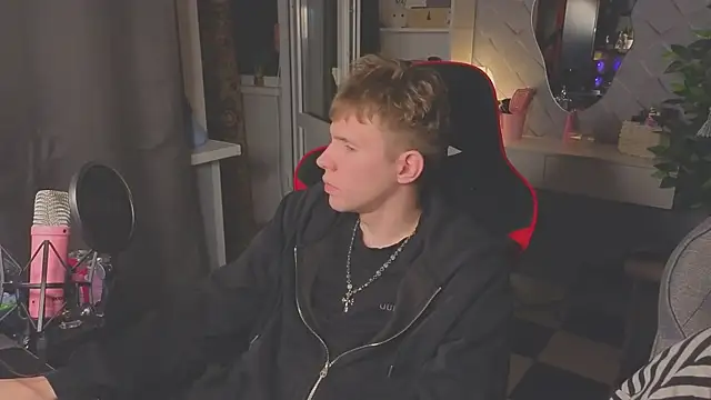 Snapshot of meowmeowland chatting on 24, 3, 2026 meowmeowland online show from 24, 3, 2026