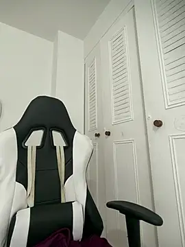Valerie-S online show from 28, 5, 2026