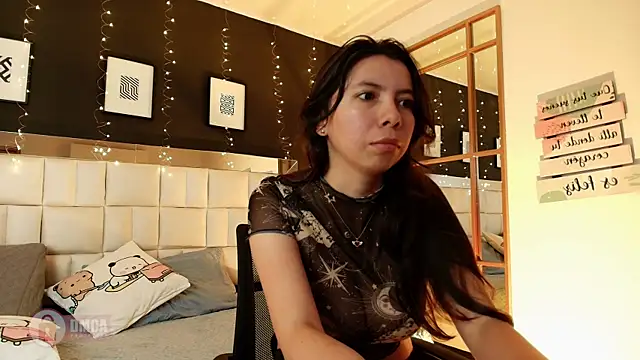 Snapshot of sunnie_windel chatting on 25, 3, 2026 sunnie windel online show from 25, 3, 2026