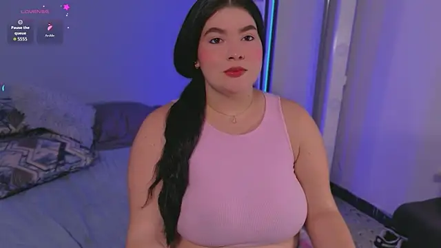 Snapshot of Ale_Silvanna chatting on 7, 7, 2026 Ale Silvanna online show from 7, 7, 2026