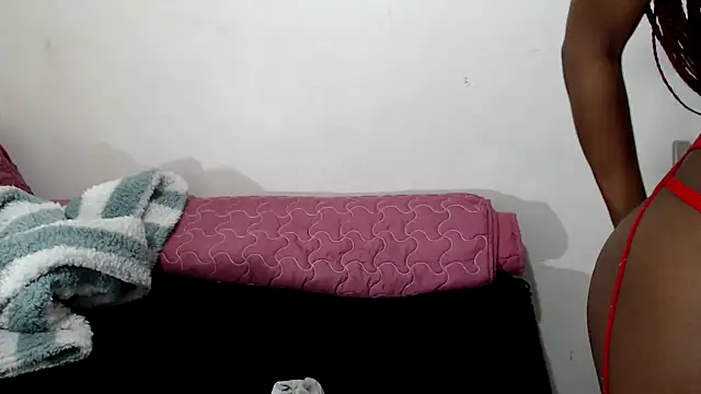Snapshot of SexyPetite_22 chatting on 24, 5, 2026 SexyPetite 22 online show from 24, 5, 2026