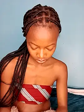 Snapshot of SexyPetite_22 chatting on 3, 8, 2026 SexyPetite 22 online show from 3, 8, 2026