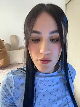 SerenaFox  online show from 7, 5, 2026