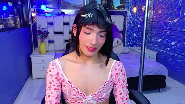 Snapshot of IsaacNovaa chatting on 22, 5, 2026 IsaacNovaa online show from 22, 5, 2026