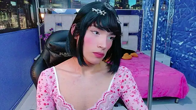 Snapshot of IsaacNovaa chatting on 1, 6, 2026 IsaacNovaa online show from 1, 6, 2026