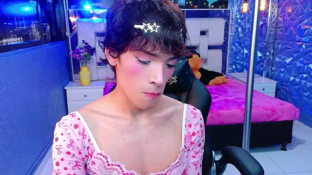 Snapshot of IsaacNovaa chatting on 8, 6, 2026 IsaacNovaa online show from 8, 6, 2026