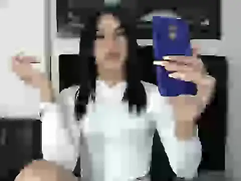Snapshot of karla_lovera chatting on 15, 5, 2026 karla lovera online show from 15, 5, 2026