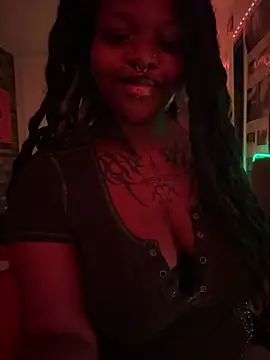 Nyla xox online show from 25, 4, 2026