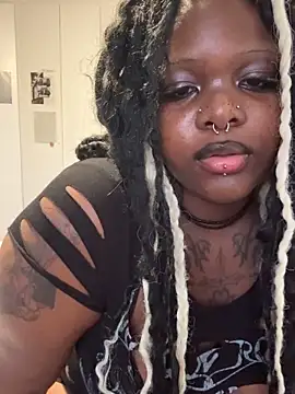 Snapshot of Nyla_xox chatting on 15, 6, 2026 Nyla xox online show from 15, 6, 2026