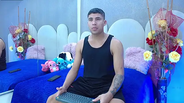 Snapshot of party_duo_playboy chatting on 13, 4, 2026 party duo playboy online show from 13, 4, 2026