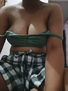 Snapshot of Princess_Kivara chatting on 16, 7, 2026 Princess Kivara online show from 16, 7, 2026