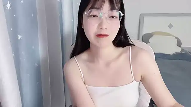 Snapshot of Anya-2026 chatting on 22, 4, 2026 Anya-2026 online show from 22, 4, 2026