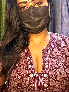 Snapshot of Anushka_flower chatting on 13, 5, 2026 Anushka flower online show from 13, 5, 2026