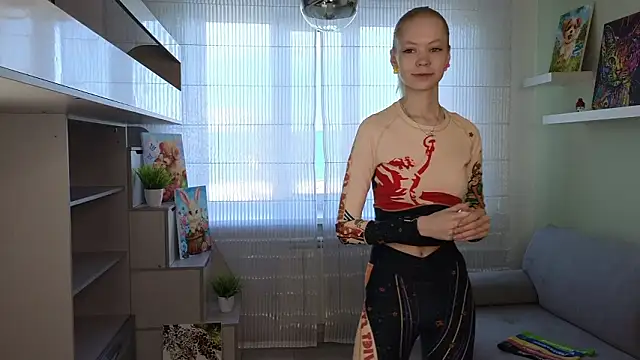 TulaHilst online show from 30, 3, 2026