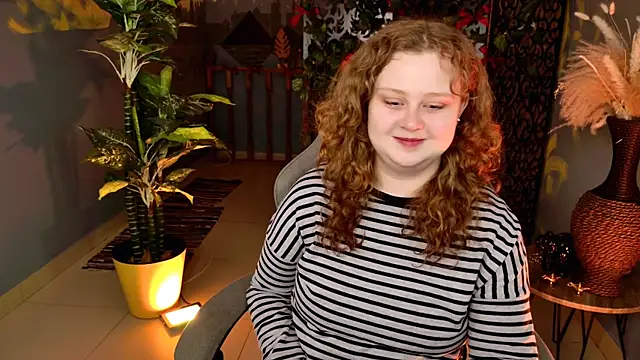 SaraSweetness online show from 9, 4, 2026