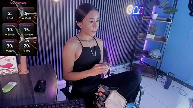 Snapshot of Luna_roose1 chatting on 19, 4, 2026 Luna roose1 online show from 19, 4, 2026