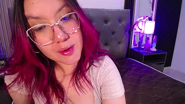 Lana sweett2 online show from 10, 7, 2026