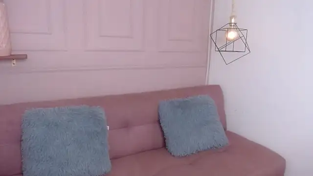 Violet 2003 online show from 31, 3, 2026